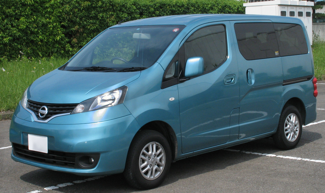 NV200バネット(M20)のホーン交換
